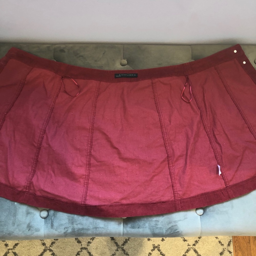Small Red Corduroy Mini Skirt - Picture 4 of 6
